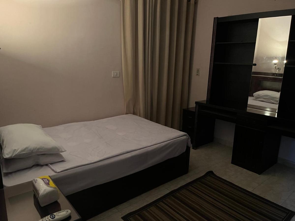 Rehab City Apartment Кайро Екстериор снимка